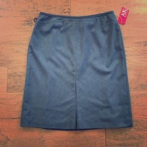 Anne Klein Suiting Essential skirt size 8